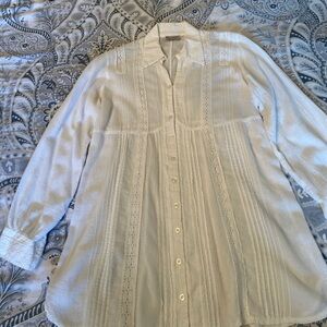 Guatemalan white gauze, button front shirt.